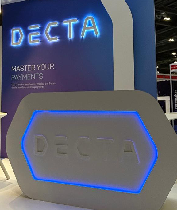 decta-custom-signage-edited